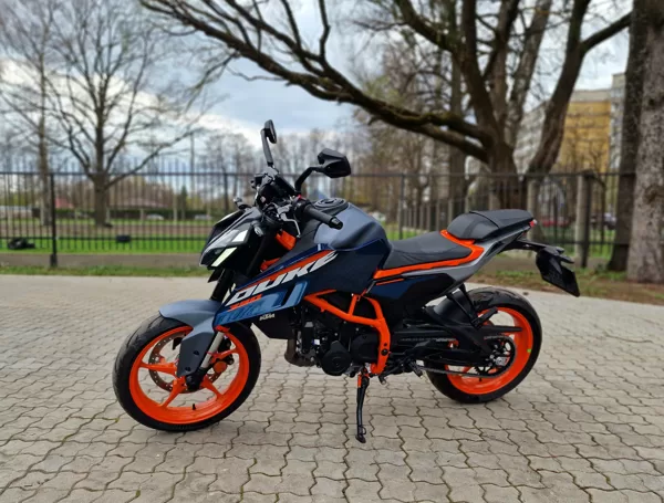 KTM DUKE 390